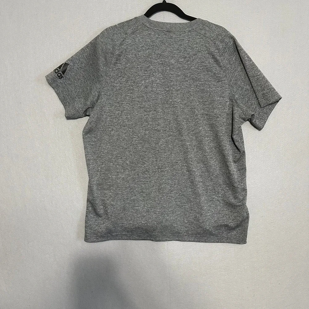 Adidas Mens XL Heather Grey Performance Short Sleeve T-Shirt Logo Crew Neck